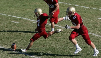 九游下载中心-勇士球员讲述成长经历，参与TEDx演讲分享，勇士球员介绍